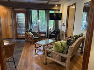 Maui Bed and Breakfast Papaya Suite